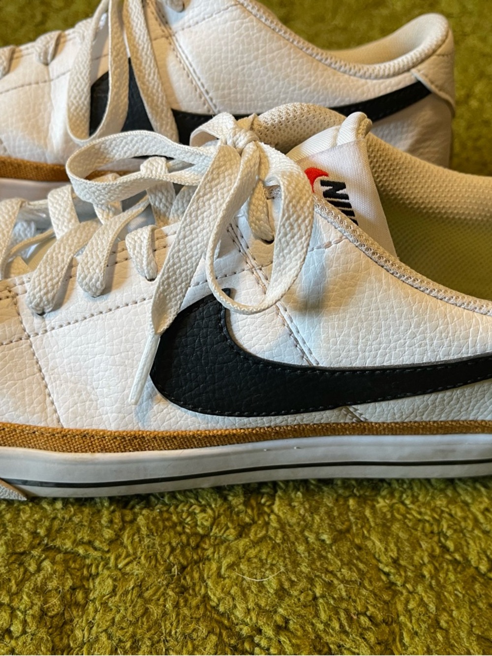 Nike Court Legacy Sneakers Women’s  9 White Desert Ochre Shoes CU4150-102